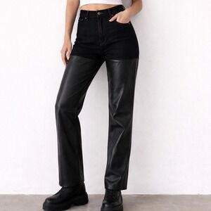Abercrombie 90s Straight Ultra High Rise Jeans 27‎ Long Faux Leather Panel NWT